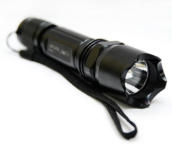 Фонарь  Flashlight MAJ-03